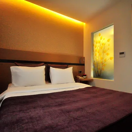 Osaka Airport Szálloda 3*