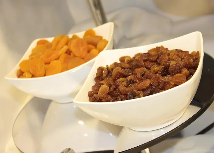 Hotel Osaka Airport 3*