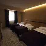 Osaka Airport 3* Istanbul