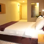 Osaka Airport Hotel 3*